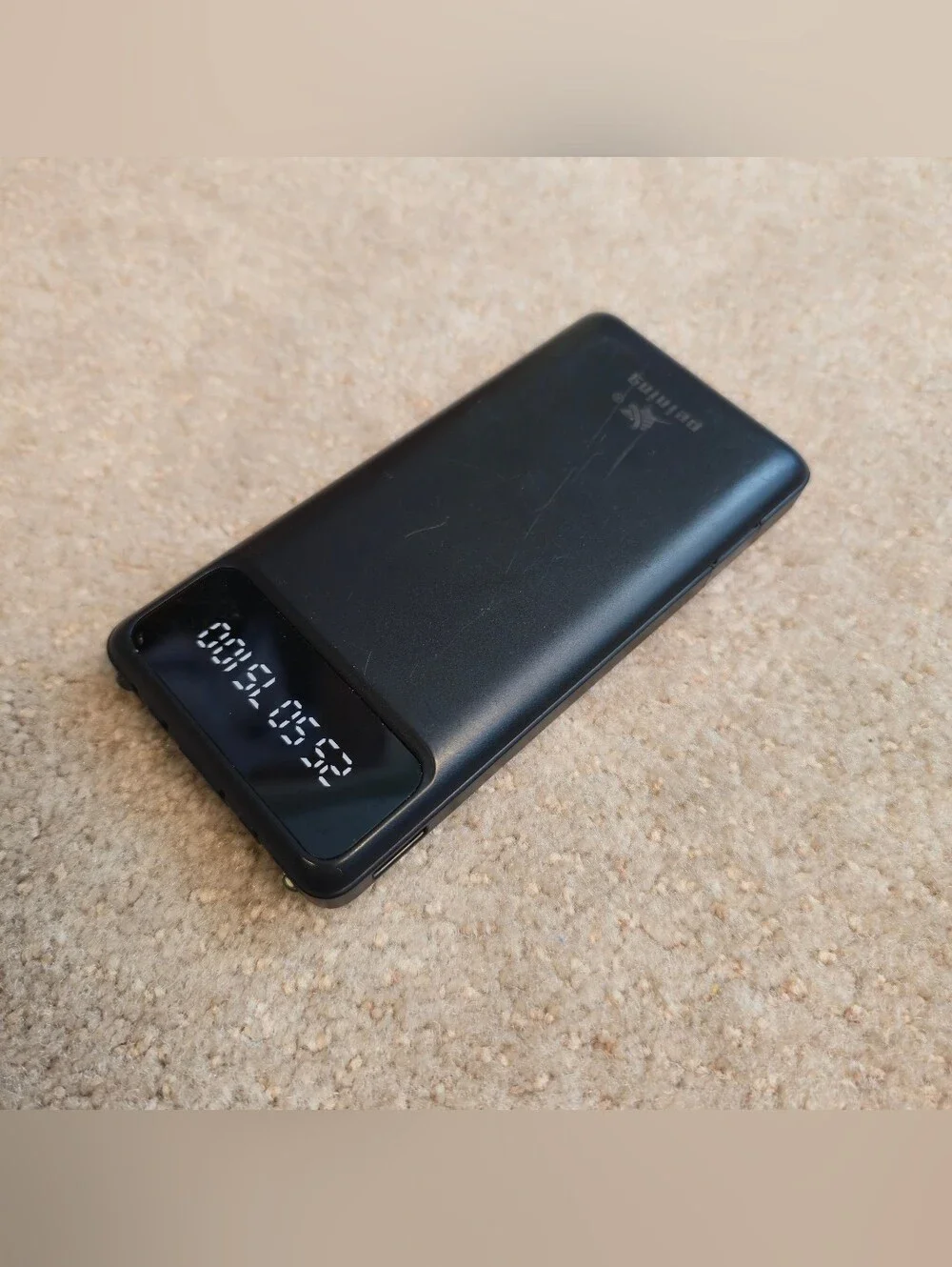 Peining brand portable power bank featuring a digital LED display